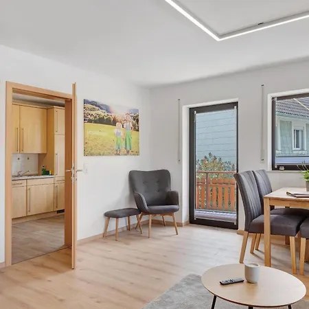 Gaestehaus Schwoerer Дом отдыха Ленцкирх