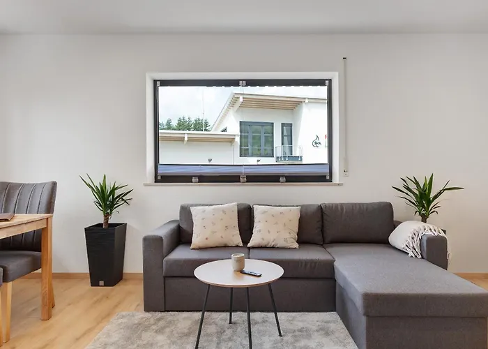 Gaestehaus Schwoerer לנצקירש