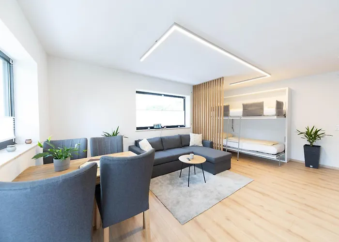 Gaestehaus Schwoerer *